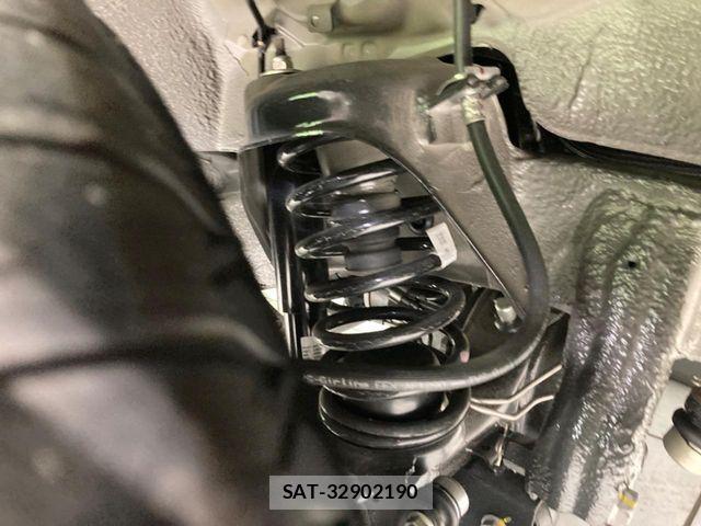 Suzuki JIMNY 2025-11 8366504-19