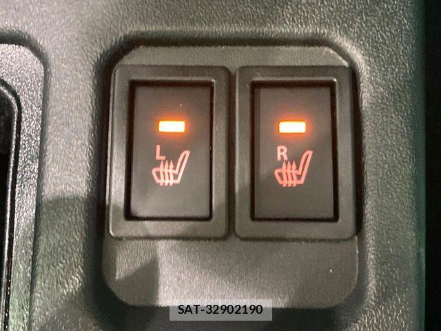 Suzuki JIMNY 2025-11 8366504-4