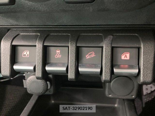 Suzuki JIMNY 2025-11 8366504-6