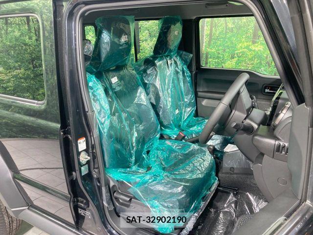 Suzuki JIMNY 2025-11 8366504-7