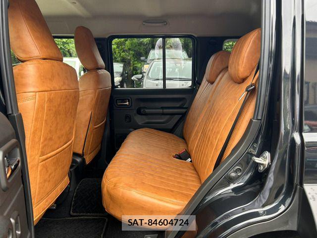 Suzuki JIMNY 2025-12 8366505-19