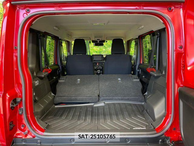 Suzuki JIMNY 2025-06 8366509-9