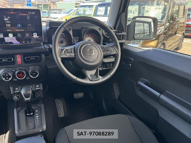 Suzuki JIMNY 2025-09 8371760-11