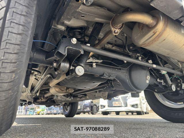 Suzuki JIMNY 2025-09 8371760-26