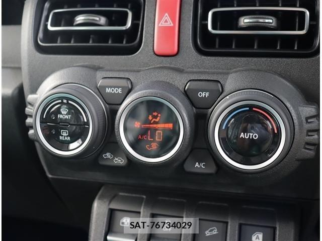Suzuki JIMNY 2025-11 8413036-9