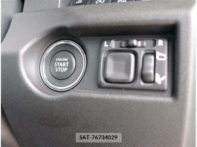 Suzuki JIMNY 2025-11 8413036-17