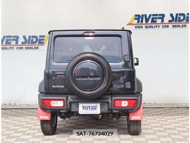 Suzuki JIMNY 2025-11 8413036-22