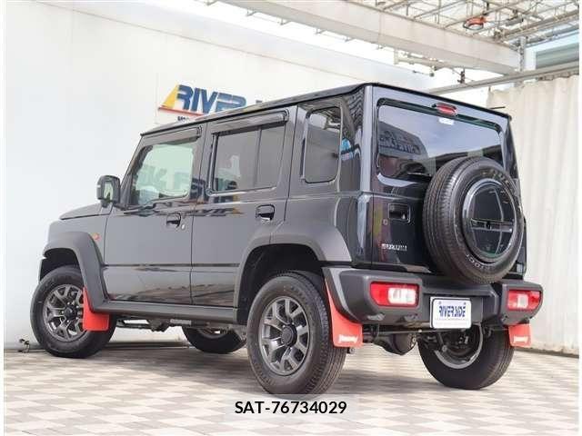 Suzuki JIMNY 2025-11 8413036-24