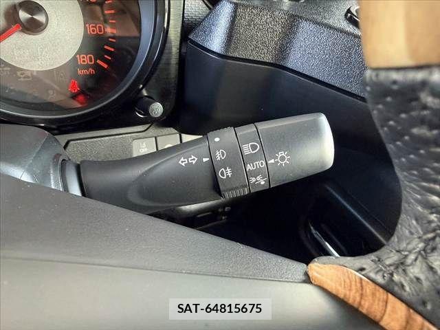 Suzuki JIMNY 2025-11 8413037-24