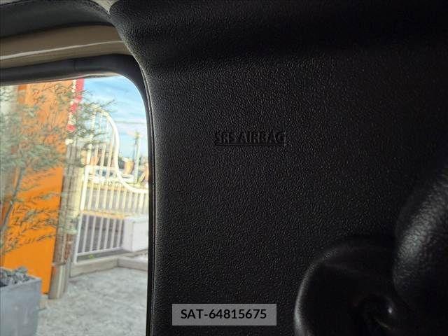 Suzuki JIMNY 2025-11 8413037-26