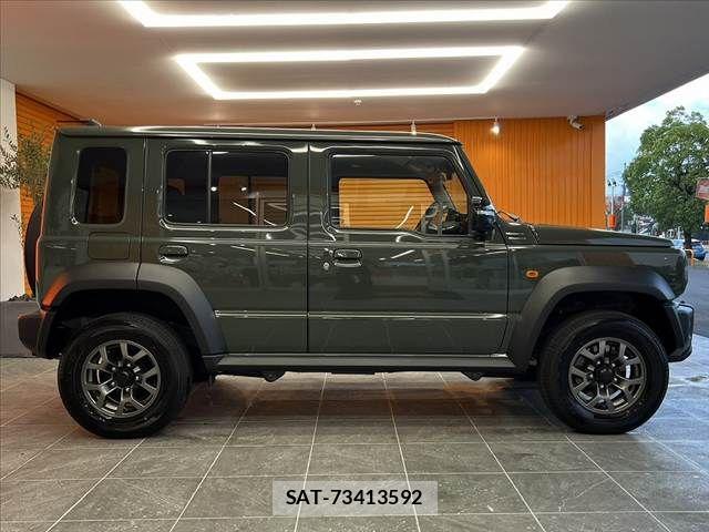 Suzuki JIMNY 2025-04 8413038-11