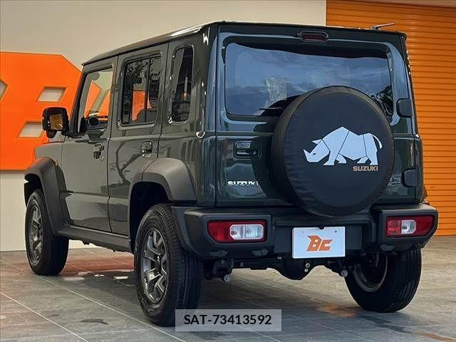 Suzuki JIMNY 2025-04 8413038-12
