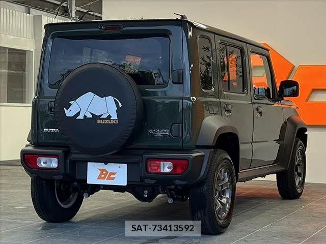 Suzuki JIMNY 2025-04 8413038-14