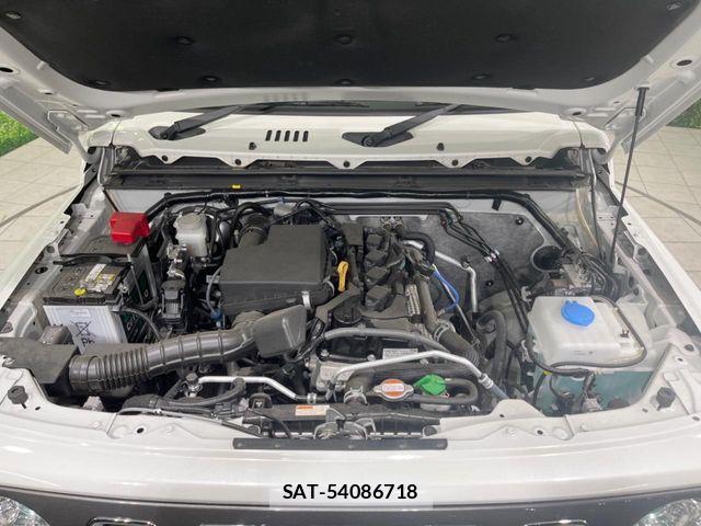 Suzuki JIMNY 2025-06 8438255-17