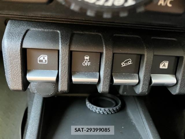 Suzuki JIMNY 2025-05 8562283-17