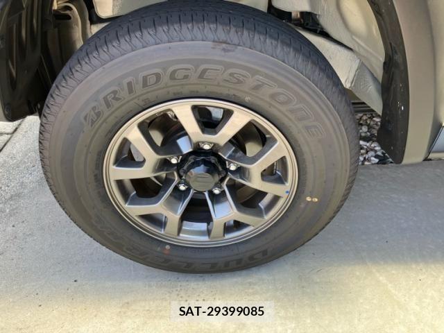 Suzuki JIMNY 2025-05 8562283-3