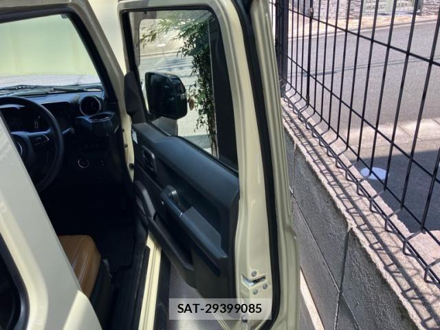 Suzuki JIMNY 2025-05 8562283-7