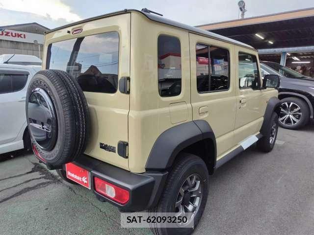 Suzuki JIMNY 2026-07 8562281-3