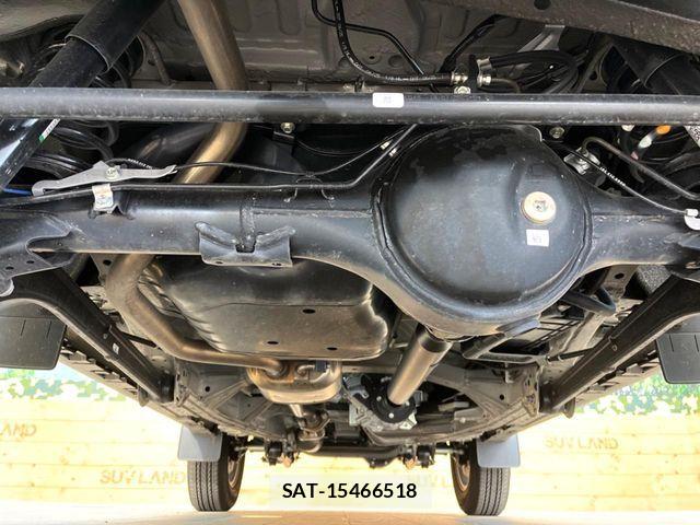 Suzuki JIMNY 2025-10 8562282-18