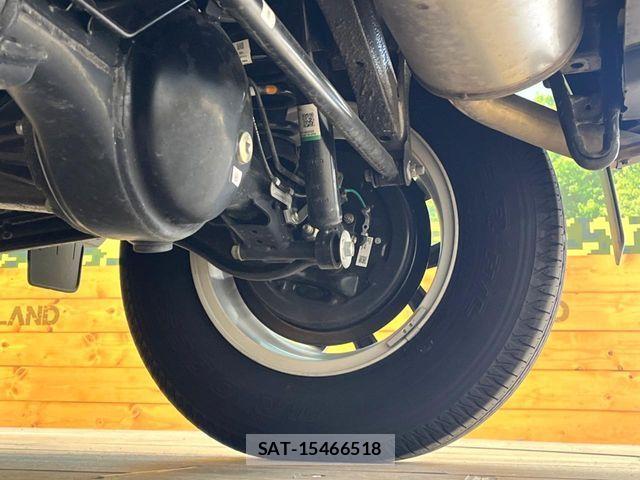 Suzuki JIMNY 2025-10 8562282-19