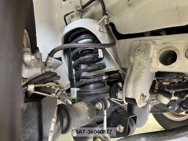 Suzuki JIMNY 2025-04 8627297-19