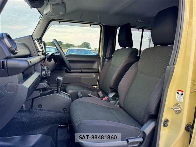 Suzuki JIMNY 2025-05 8627304-16
