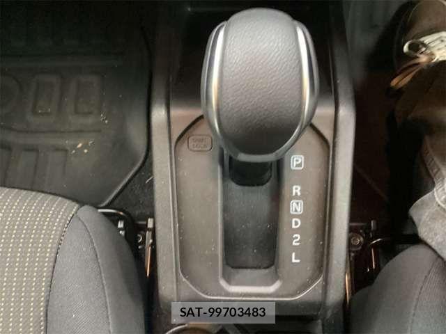 Suzuki JIMNY 2025-10 8627298-11