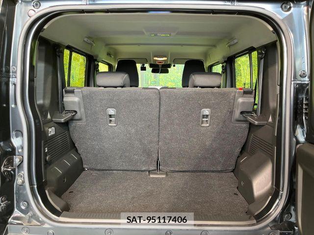 Suzuki JIMNY 2025-04 8627295-9