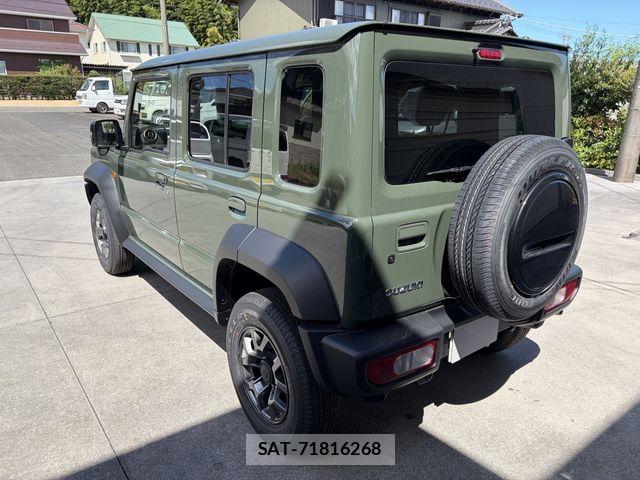 Suzuki JIMNY 2026-04 8627300-3