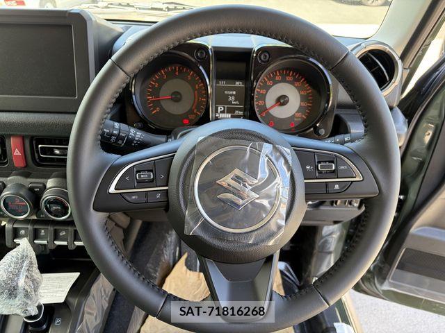 Suzuki JIMNY 2026-04 8627300-6