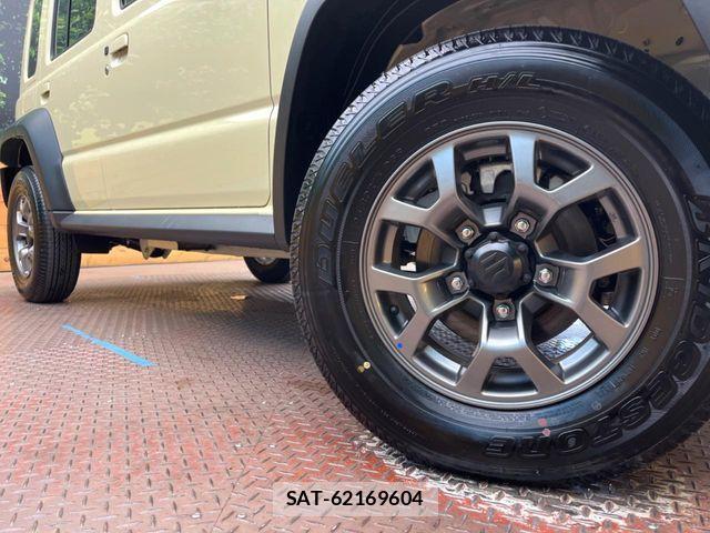 Suzuki JIMNY 2026-01 8627291-12