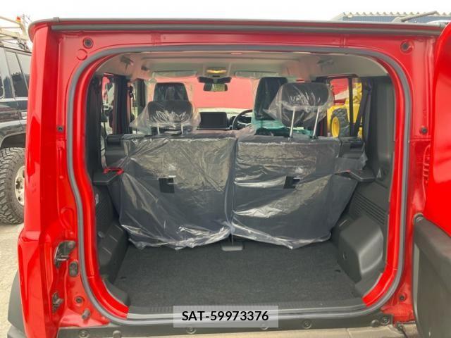 Suzuki JIMNY 2025-10 8659687-20