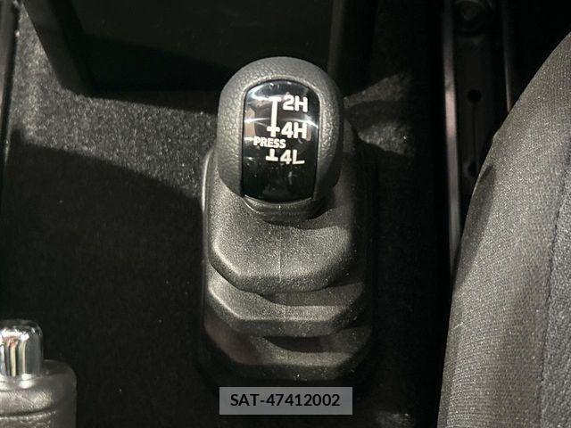 Suzuki JIMNY 2025-10 8666321-2