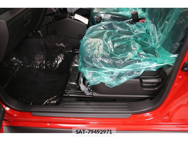 Suzuki JIMNY 2026-06 8666322-23