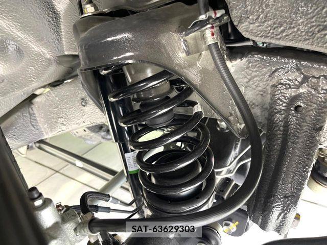 Suzuki JIMNY 2026-07 8685771-19