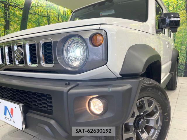 Suzuki JIMNY 2025-10 8685772-11