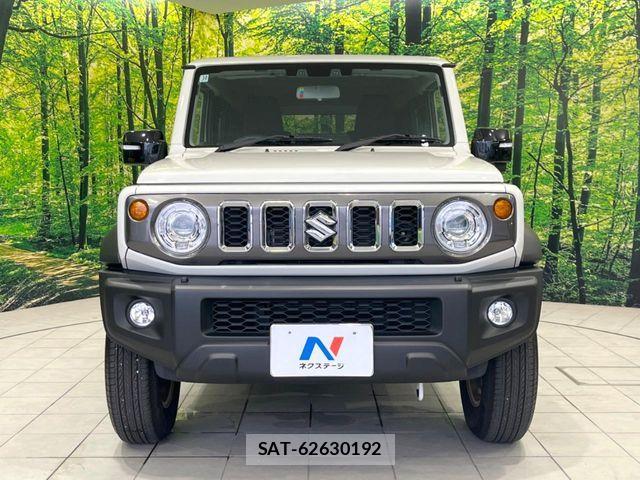 Suzuki JIMNY 2025-10 8685772-13