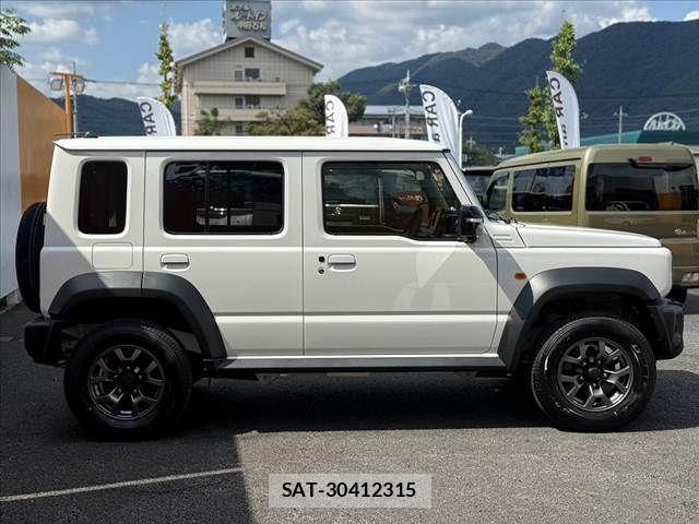 Suzuki JIMNY 2026-08 8743037-11