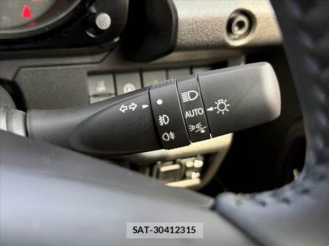 Suzuki JIMNY 2026-08 8743037-5