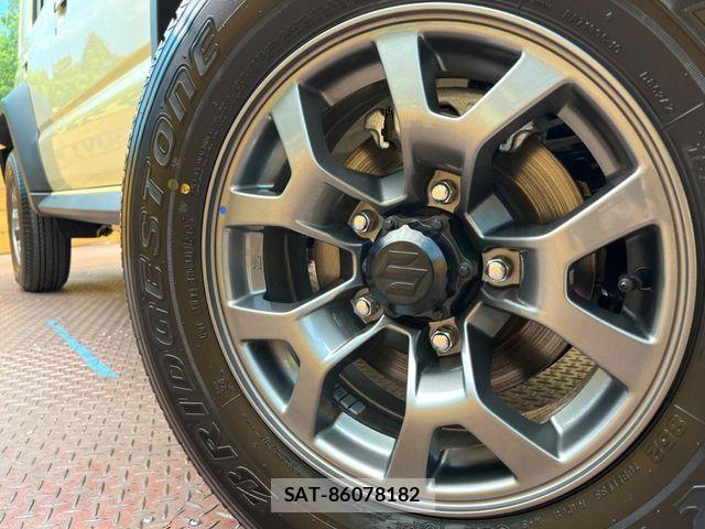 Suzuki JIMNY 2026-04 8743032-12