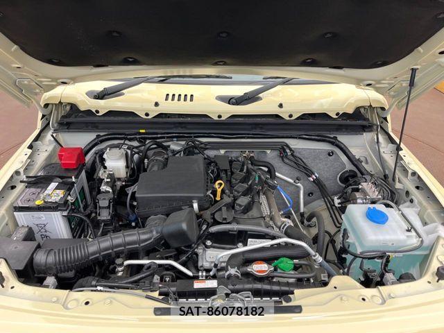 Suzuki JIMNY 2026-04 8743032-17