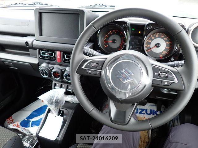 Suzuki JIMNY 2026-03 8780699-14