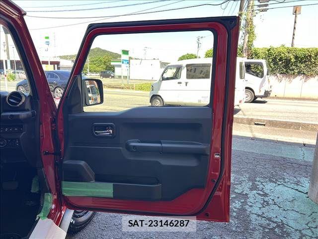 Suzuki JIMNY 2026-06 8780701-10
