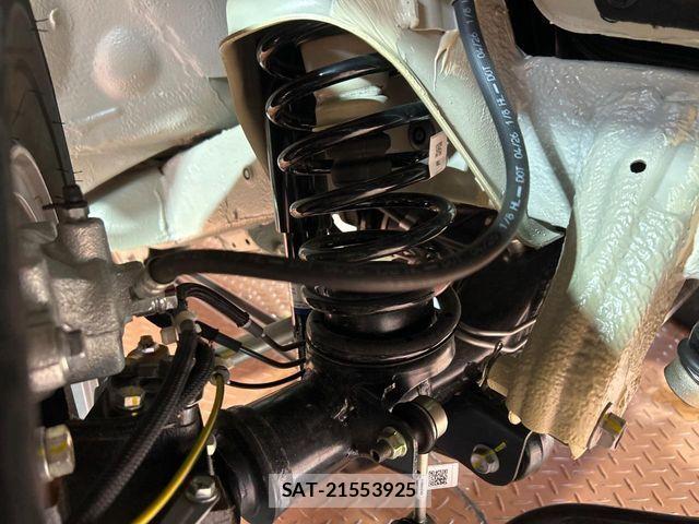 Suzuki JIMNY 2026-07 8780702-19