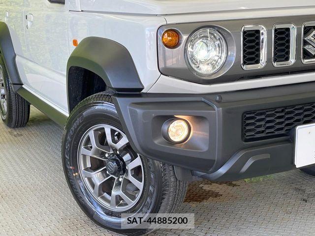 Suzuki JIMNY 2025-04 8829679-12
