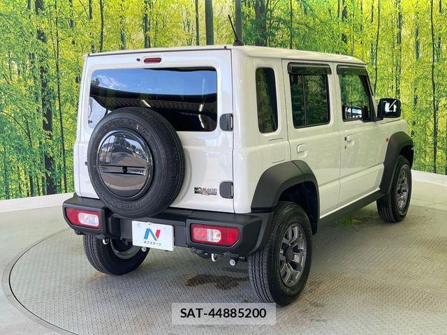 Suzuki JIMNY 2025-04 8829679-17