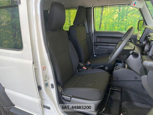 Suzuki JIMNY 2025-04 8829679-8