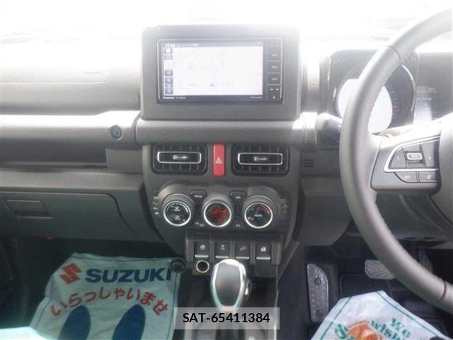 Suzuki JIMNY 2025-06 8829661-4