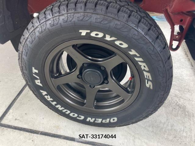 Suzuki JIMNY 2025-10 8829678-9