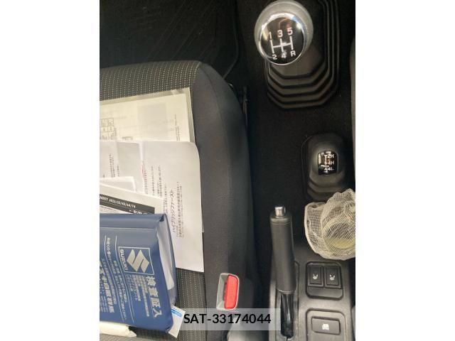 Suzuki JIMNY 2025-10 8829678-27